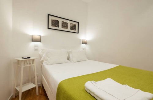 Centro / Baixa Hotel | MyStay - Porto Batalha habitácion económica doble en el centro histórico