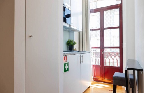 Uniao de Freguesias do Centro Hotel | MyStay - Porto Centro studio with balcony in the city center