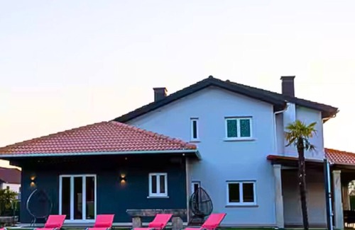 Valenca House | MyStay - Quinta da Rosinha | Green Retreat