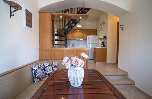 Pedi House | Mythos House - Seaside Retreat in Pedi