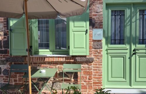 Pamfylla House | Mytilini City Center Petrino Guesthouse