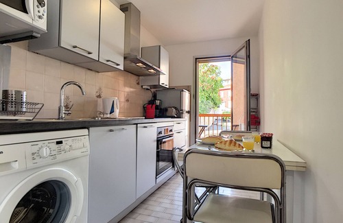 Les Baumettes Apartment | N&J - CARDELINE TERRASSE - Very close sea