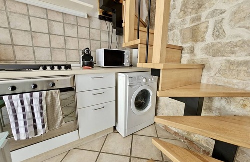 Numana Apartment | N266 - Numana, delightful house in the historic centre