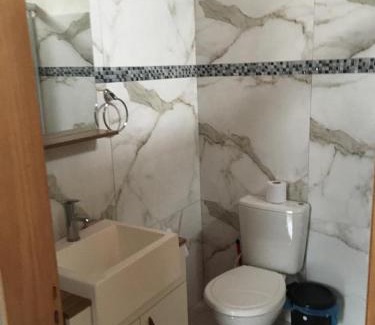 Artigas House | N6-CASA CÉNTRICA 2 DORMITORIOS Con AIRE ACONDICIONADO