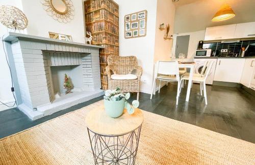 Secteur 2 Apartment | #N9 Le Champo T3 close to the centre 2 bedrooms
