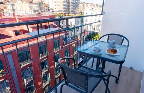 Montecalvario House | NA Beautiful View Rooftop-B&B - Double Room with Private Bathroom