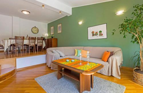 Vinkuran House | Nada in Vinkuran (Haus für 8 Personen)