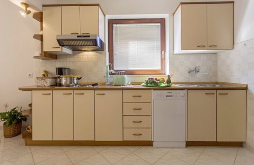 Vinkuran House | Nada in Vinkuran (Haus für 8 Personen)