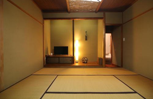 Shinjuku Apartment | Nakai House