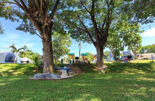 Klat Luang Resort | Nakorn resort & cafe