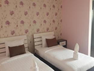 Ranong House | Nalin Place