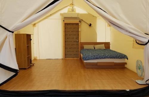 Samdong-myeon House | Namhae Healing Island Glamping