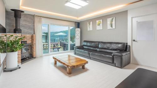 Namhae House | namhae sea stay N pet pension