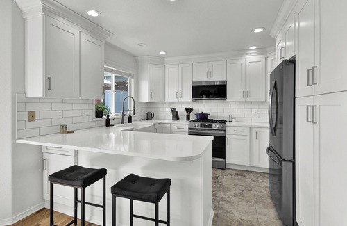 Nampa House | Nampa Backyard Beauty! Hot tub, ample parking area, shop and more!