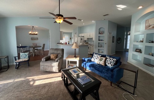 St. Augustine Cottage | Nana's Lighthouse by the Pond - pet friendly, 15 minutes to beaches and downtown