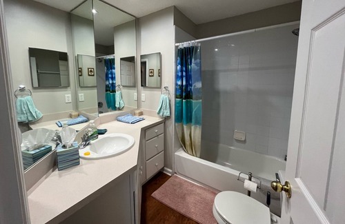 St. Augustine Cottage | Nana's Lighthouse by the Pond - pet friendly, 15 minutes to beaches and downtown