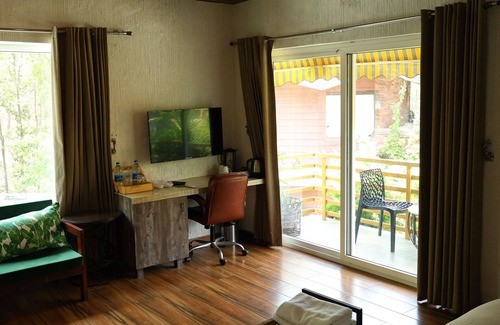 Jakh Hotel | Nanau Luxury Resort and Spa