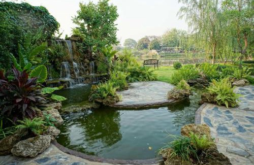 Chang Khlan Hotel | Nantra Chiangmai Riverfront Hotel