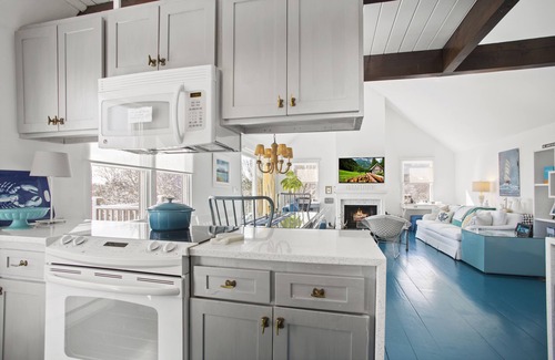 Tom Nevers House | Nantucket Beach House Oasis. 4 Beds, 3 baths, with spectacular views