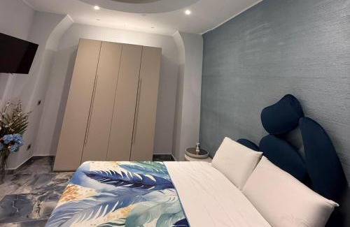 Old Town Apartment | Naomi Luxury Home 3