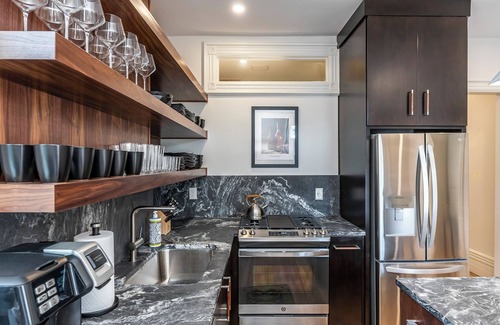Historic South Hill House | Napa Hous - 7BD, 7.5 BA, Bar - Downtown