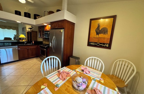 Imperial Golf Estates Condo | Naples Condo: Bike to Delnor Wiggins Beach State Park!