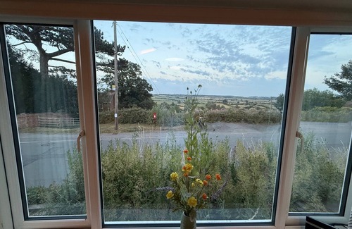Napton-on-the-Hill House | Napton on the Hill - Sleeps upto 7 & Pet Friendly