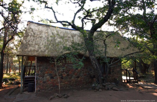 Hoedspruit Cabin | Narina Bush Cabin in the Wild