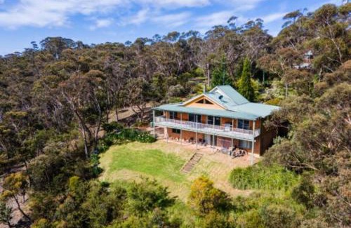 Katoomba Villa | Narrow Neck Lodge