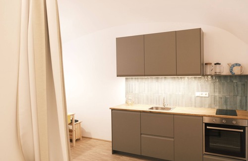 Margareten Apartment | Naschmarkt Nature - Minimalistisches Apartment, Zentrale Lage, Außenbereich