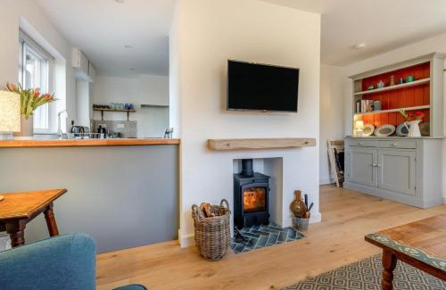 Yarpole House | Nash Lodge
