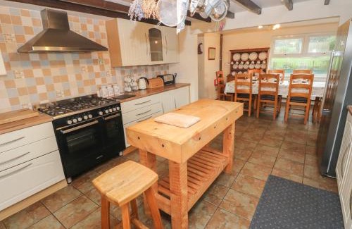 Cosheston House | Nash Lodge