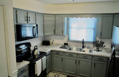 Antioch House | Nashville Modern Spacious Gem!