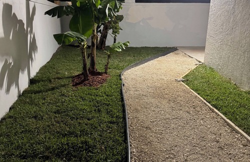 Nassau Apartment | Nassau Hideaway: Steps away from the beach, Down Town, Cable Beach, PI & more.