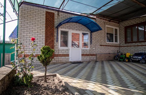 Temryuk House | Natalia Family