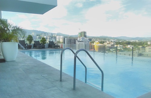 Mabolo Apartment | Natchel's Place at MGF