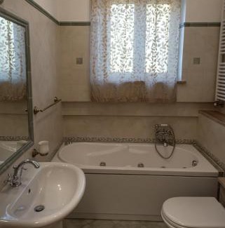 Bagnaia Apartment | Nathan's Charming House