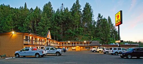 Placerville Hotel | National 9 Inn - Placerville