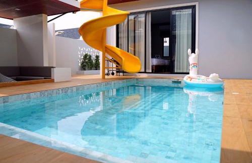 Huai Yai Villa | Nattarin Pool Villa Pattaya-Na Chom Thian