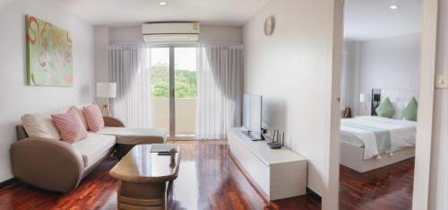 Ayutthaya Apartment | Natural Place