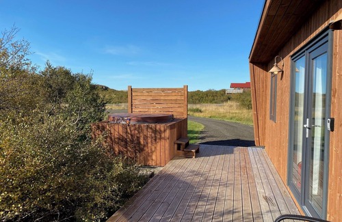 Borgarnes Cottage | Nature and Mountain view