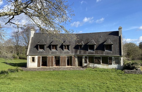 Clohars-Fouesnant House | Nature and seaside, near Bénodet, family home