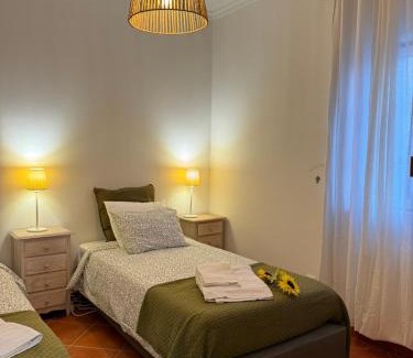 Almograve House | Nature House Almograve - Double Room with terrace and private bathroom - Fishermen's Trail
