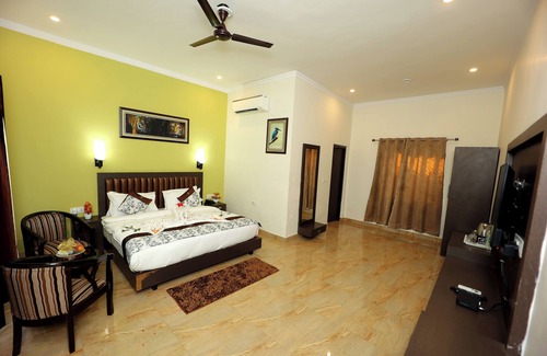 Bail Parao Resort | Nature Lap By Wanderlust