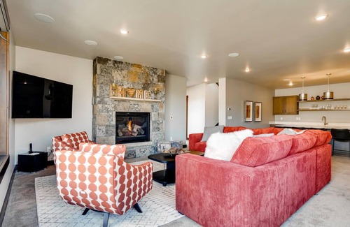 Silverthorne House | Natures Nest- Luxury Mountain Home