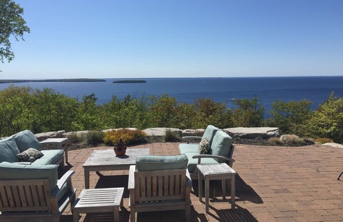Ephraim House | Natures Window Stunning Bluff View of Green Bay