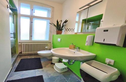 Sudstadt Apartment | Naturschutz-Tierpark Görlitz Ferienwohnung Pandahöhle