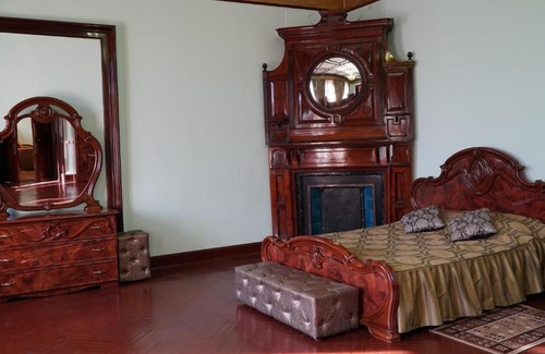 Palace District Hotel | Nauka Na Millionnaya