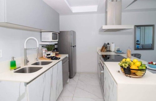 Isla Iguana Apartment | Nautico Condo, Nice Marina View, Rooftop Pool, Gym