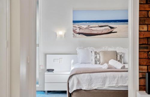Sapphire Beach Resort | Nautilus Beach Resort by Charlesworth